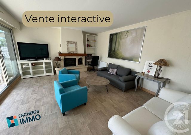 Appartement F3 à vendre - 3 pièces - 79.0 m2 - AGON COUTAINVILLE - 50 - BASSE-NORMANDIE - Century 21 Royer Immo