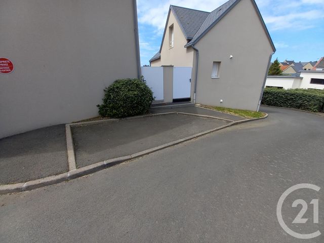 parking à louer - 15.0 m2 - DONVILLE LES BAINS - 50 - BASSE-NORMANDIE - Century 21 Royer Immo