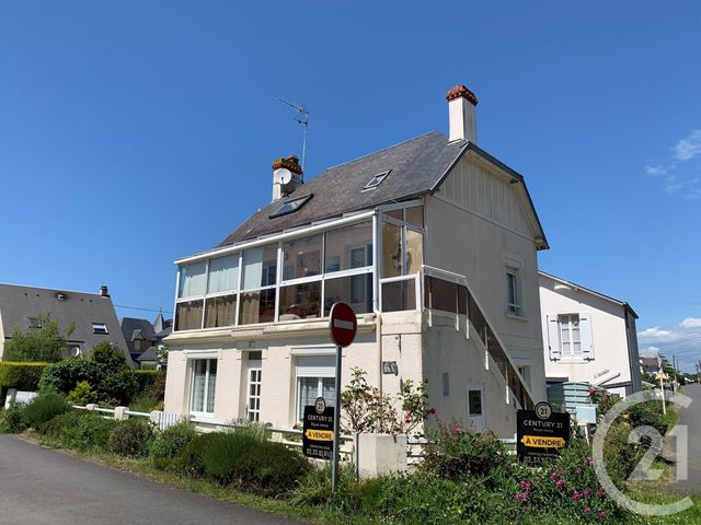 maison à vendre - 7 pièces - 130.0 m2 - JULLOUVILLE - 50 - BASSE-NORMANDIE - Century 21 Royer Immo